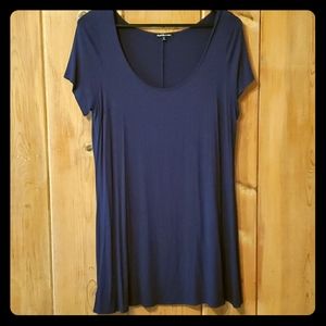 Short sleeve dress